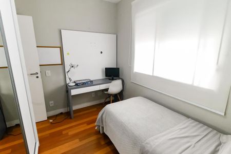 Casa de condomínio para alugar com 126m², 4 quartos e 3 vagasQuarto 2