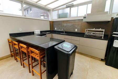 Casa de condomínio para alugar com 126m², 4 quartos e 3 vagasDetalhe - Área gourmet