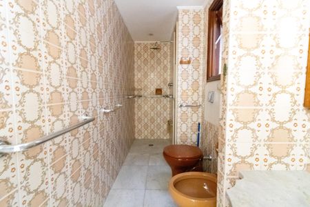 Apartamento à venda com 150m², 3 quartos e 1 vagaBanheiro da Suíte
