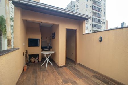 Casa à venda com 176m², 4 quartos e 2 vagasChurrasqueira