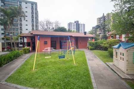 Casa à venda com 176m², 4 quartos e 2 vagasÁrea comum - Playground