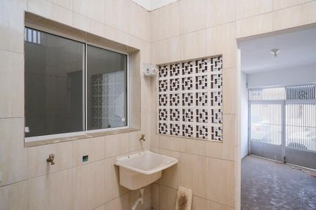 Casa à venda com 263m², 3 quartos e 1 vagaárea de serviço