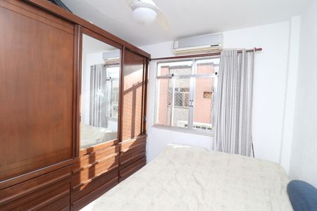 Apartamento à venda com 57m², 2 quartos e 1 vagaQuarto 2