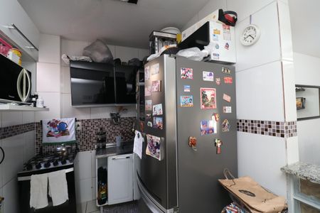 Cozinha de apartamento à venda com 2 quartos, 57m² em Tauá, Rio de Janeiro