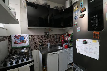 Cozinha de apartamento à venda com 2 quartos, 57m² em Tauá, Rio de Janeiro