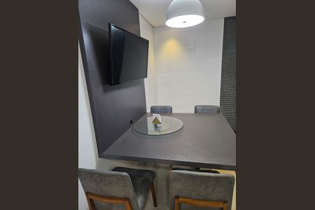 Apartamento à venda com 236m², 3 quartos e 4 vagas Apartamento à venda com 236m², 3 quartos e 4 vagasSala