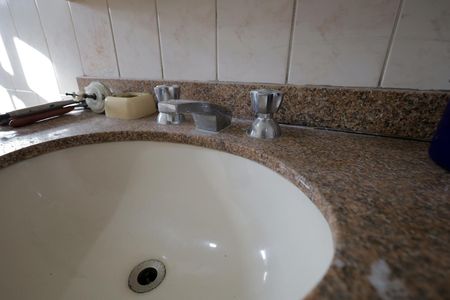 Casa à venda com 146m², 3 quartos e 2 vagasBanheiro Suíte