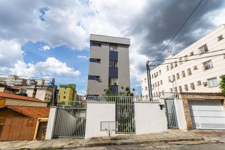 Apartamento para alugar com 75m², 3 quartos e 1 vagaFachada