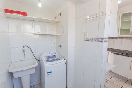 Apartamento para alugar com 75m², 3 quartos e 1 vagaÁrea de Serviço