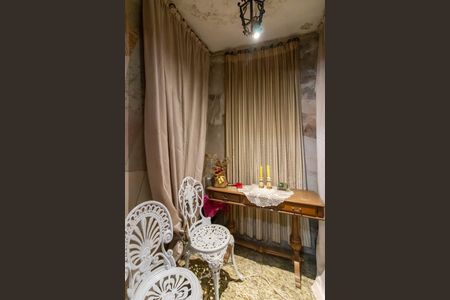 Hall de Entrada de casa à venda com 3 quartos, 182m² em Vila Herminia, Guarulhos