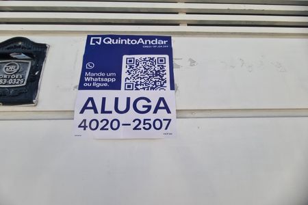 Placa de casa para alugar com 3 quartos, 160m² em Vila Antonieta, São Paulo