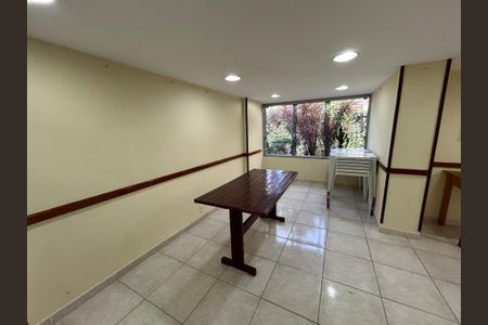 Apartamento à venda com 80m², 3 quartos e 1 vagaÁrea comum - Salão de festas
