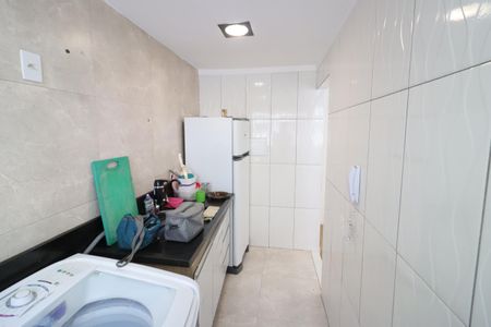 Apartamento à venda com 41m², 2 quartos e sem vagaCozinha e Área de Serviço