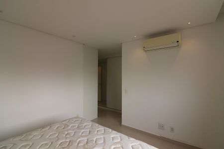 Apartamento à venda com 155m², 3 quartos e 3 vagasSuíte 1