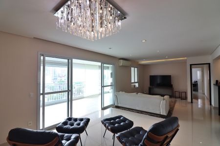 Apartamento à venda com 155m², 3 quartos e 3 vagasSala 