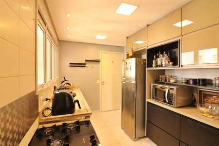 Apartamento à venda com 155m², 3 quartos e 3 vagasCozinha 