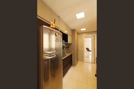 Apartamento à venda com 155m², 3 quartos e 3 vagasCozinha 