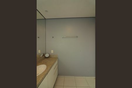 Apartamento à venda com 155m², 3 quartos e 3 vagasSuíte 1 Banheiro 