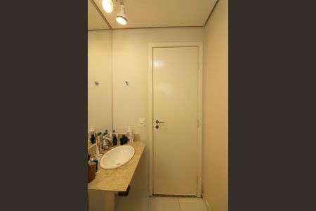 Apartamento à venda com 155m², 3 quartos e 3 vagasSuíte 2 Banheiro 