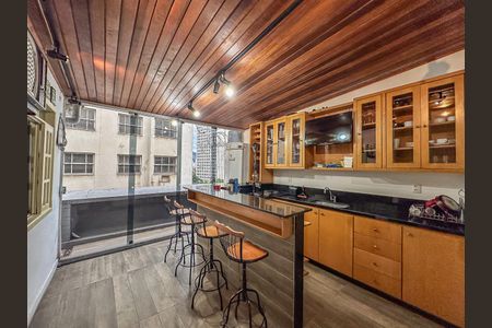 Apartamento à venda com 3 quartos, 60m² em Saúde, Rio de Janeiro