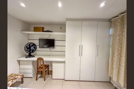 Apartamento à venda com 60m², 3 quartos e sem vaga