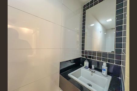 Apartamento à venda com 60m², 3 quartos e sem vaga