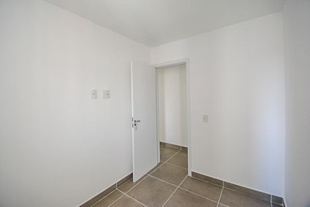Apartamento para alugar com 71m², 3 quartos e 2 vagasQuarto 2