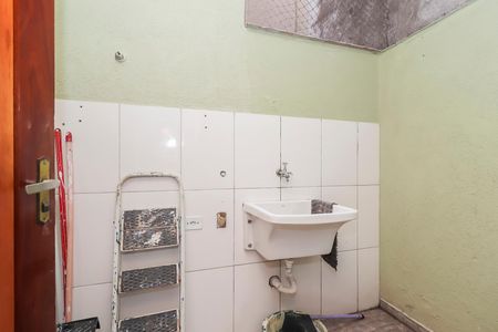 Casa de condomínio para alugar com 64m², 2 quartos e 1 vagaÁrea de Serviço