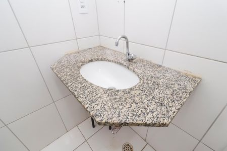 Casa de condomínio para alugar com 64m², 2 quartos e 1 vagaBanheiro da Suíte 2