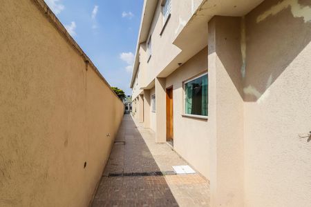 Casa de condomínio para alugar com 64m², 2 quartos e 1 vagaÁrea externa