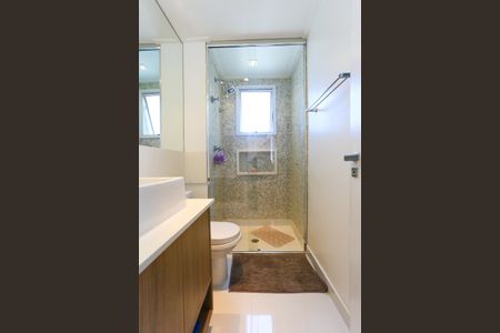 Apartamento à venda com 223m², 3 quartos e 4 vagasBanheiro da Suíte 1