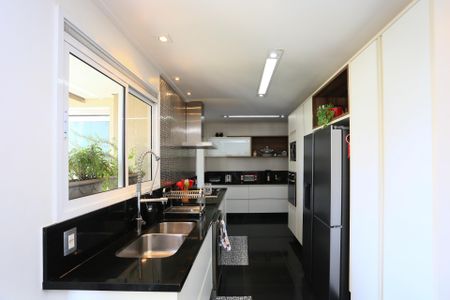 Apartamento à venda com 223m², 3 quartos e 4 vagascozinha 