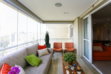 Apartamento à venda com 223m², 3 quartos e 4 vagasvaranda