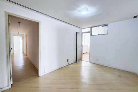 Apartamento à venda com 424m², 4 quartos e 3 vagasSala 2