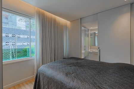 Apartamento à venda com 42m², 1 quarto e 1 vaga Apartamento à venda com 42m², 1 quarto e 1 vagaSuíte