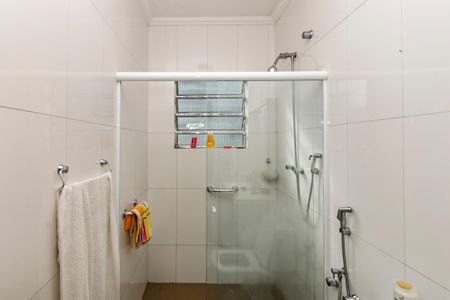 Casa à venda com 300m², 3 quartos e 2 vagasBanheiro da Suíte