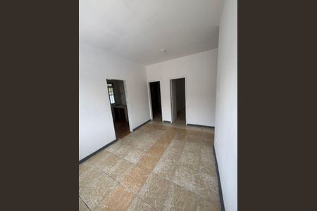 Casa para alugar com 159m², 2 quartos e sem vagaSala