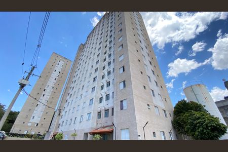 Apartamento para alugar com 44m², 2 quartos e 1 vaga