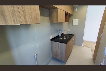 Cozinha de apartamento para alugar com 2 quartos, 48m² em Barra Olímpica, Rio de Janeiro