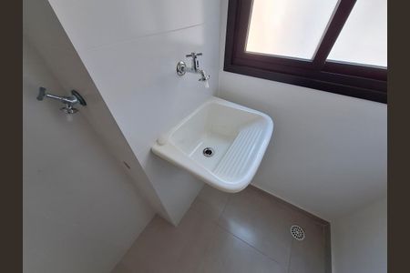 Apartamento à venda com 34m², 2 quartos e sem vaga Apartamento à venda com 34m², 2 quartos e sem vagaÁrea de Serviço