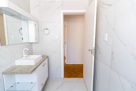 Apartamento à venda com 114m², 3 quartos e sem vaga Apartamento à venda com 114m², 3 quartos e sem vagaBanheiro