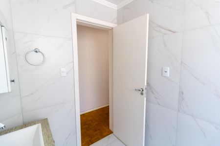 Apartamento à venda com 114m², 3 quartos e sem vaga Apartamento à venda com 114m², 3 quartos e sem vagaBanheiro