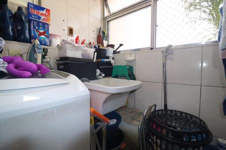 Apartamento à venda com 61m², 3 quartos e 1 vagaArea de serviço