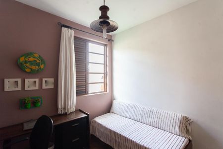 Apartamento à venda com 120m², 3 quartos e 2 vagas Apartamento à venda com 120m², 3 quartos e 2 vagasQuarto 2