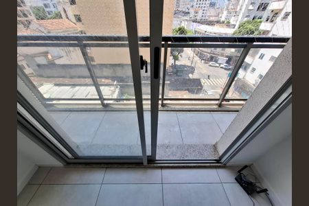 Apartamento à venda com 43m², 1 quarto e sem vagaVaranda 