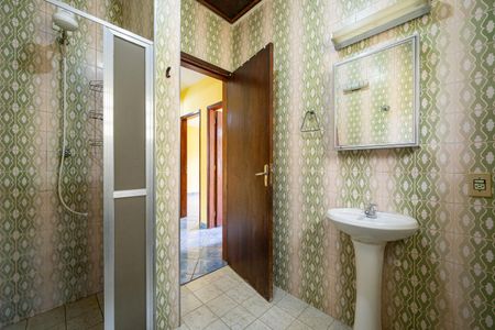 Casa para alugar com 163m², 3 quartos e 3 vagas Casa para alugar com 163m², 3 quartos e 3 vagasBanheiro