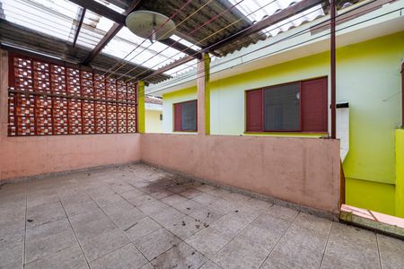 Casa para alugar com 163m², 3 quartos e 3 vagas Casa para alugar com 163m², 3 quartos e 3 vagasTerraço