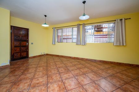 Casa para alugar com 163m², 3 quartos e 3 vagas Casa para alugar com 163m², 3 quartos e 3 vagasSala de estar