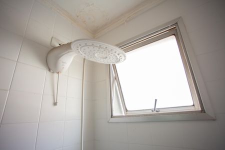 Apartamento à venda com 95m², 3 quartos e 2 vagas Apartamento à venda com 95m², 3 quartos e 2 vagasBANHEIRO