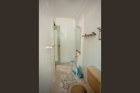 Apartamento à venda com 95m², 3 quartos e 2 vagas Apartamento à venda com 95m², 3 quartos e 2 vagasBANHEIRO